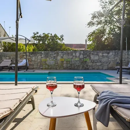 Villa Sole By Guide Rakalj